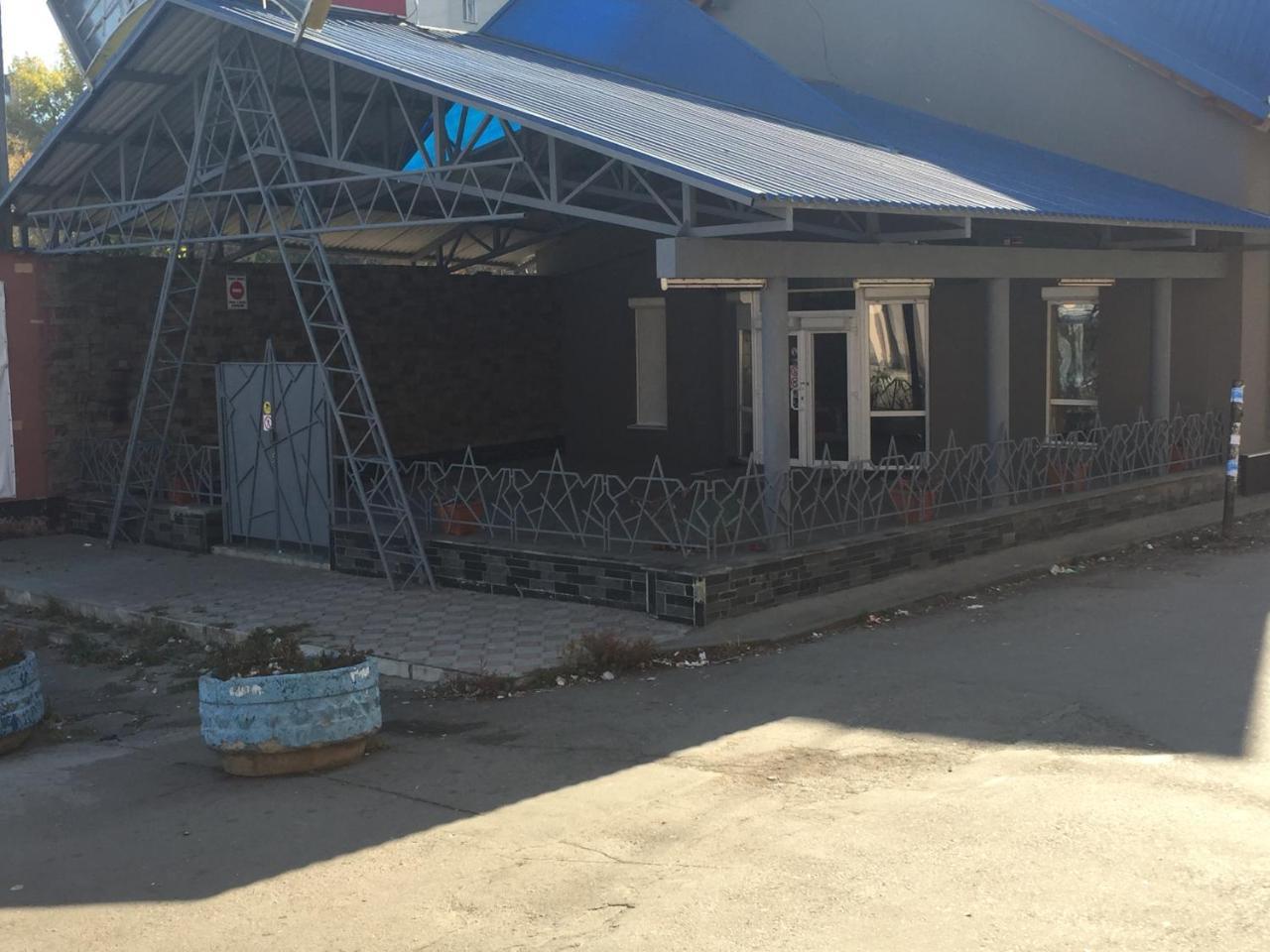 Hostel -Hotel Granat Rivne City Dış mekan fotoğraf