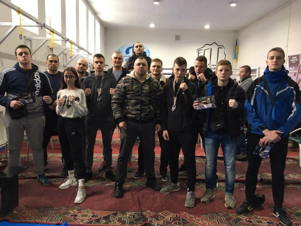 Hostel -Hotel Granat Rivne City Dış mekan fotoğraf