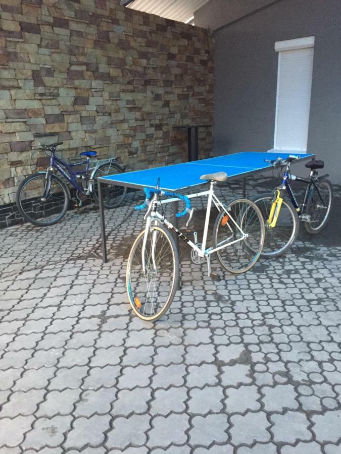 Hostel -Hotel Granat Rivne City Dış mekan fotoğraf