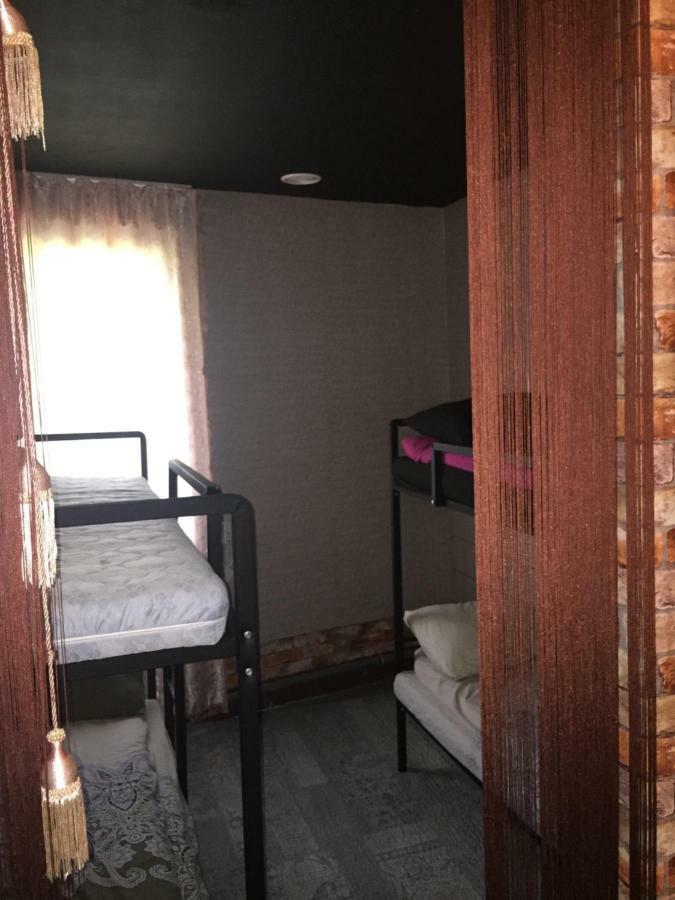 Hostel -Hotel Granat Rivne City Dış mekan fotoğraf